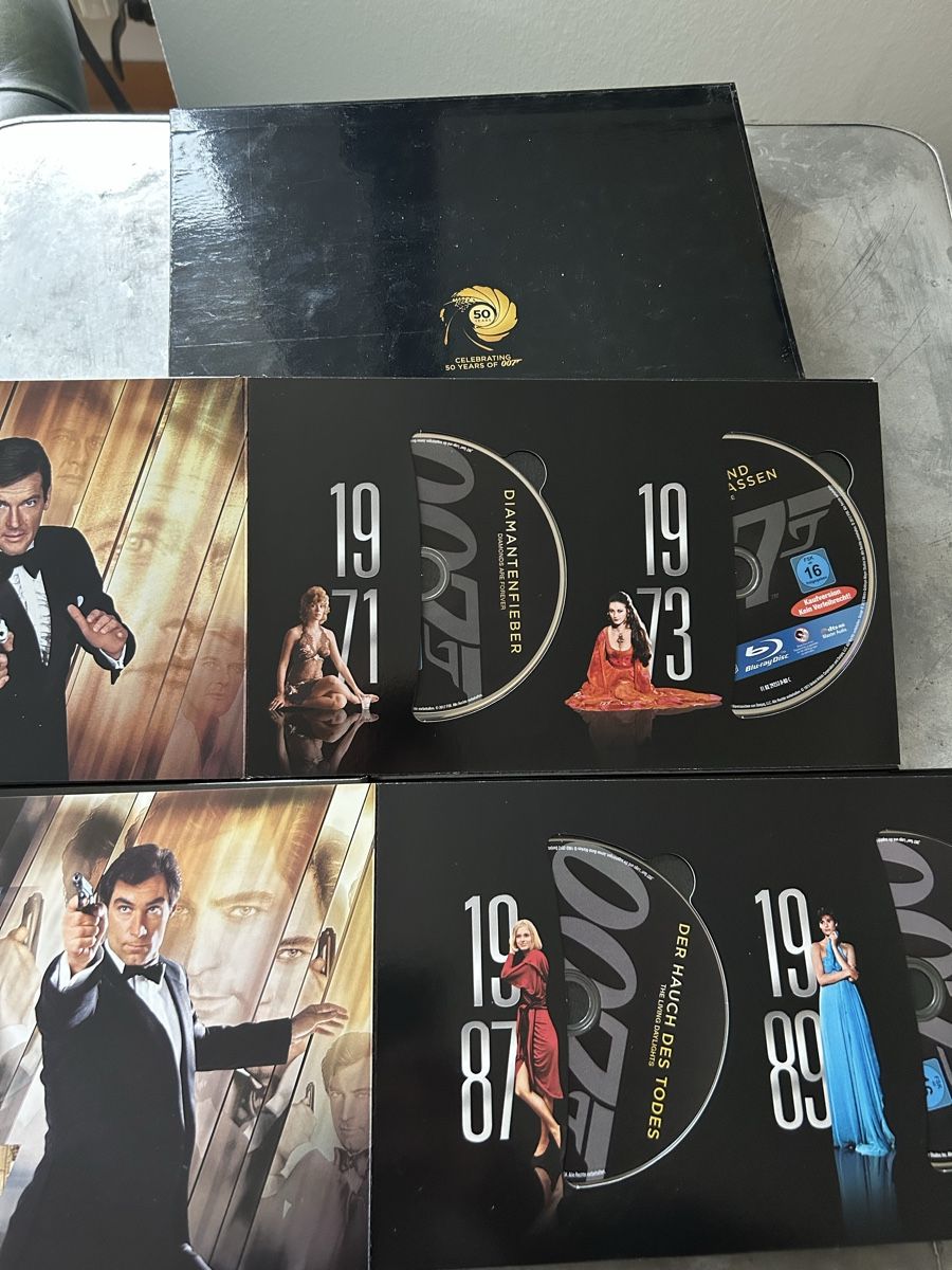 Tutti i DVDs: Die Jubiläums Collection James Bond 007 - Bluray – Usato da Winterthur venduto da lenolson 2