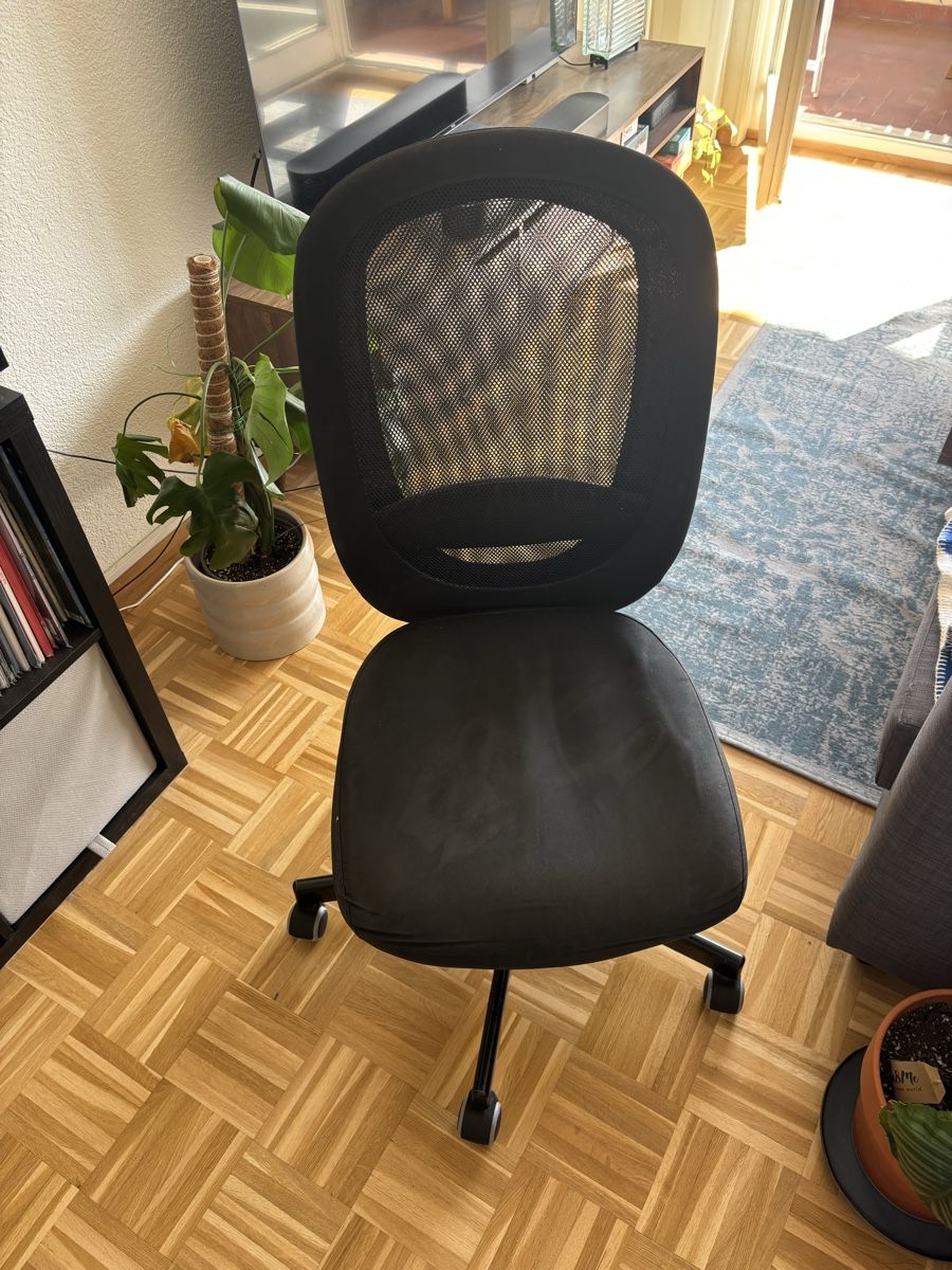 Ikea Sedie: Chaise de bureau – Usato da Lausanne venduto da nblanc 2