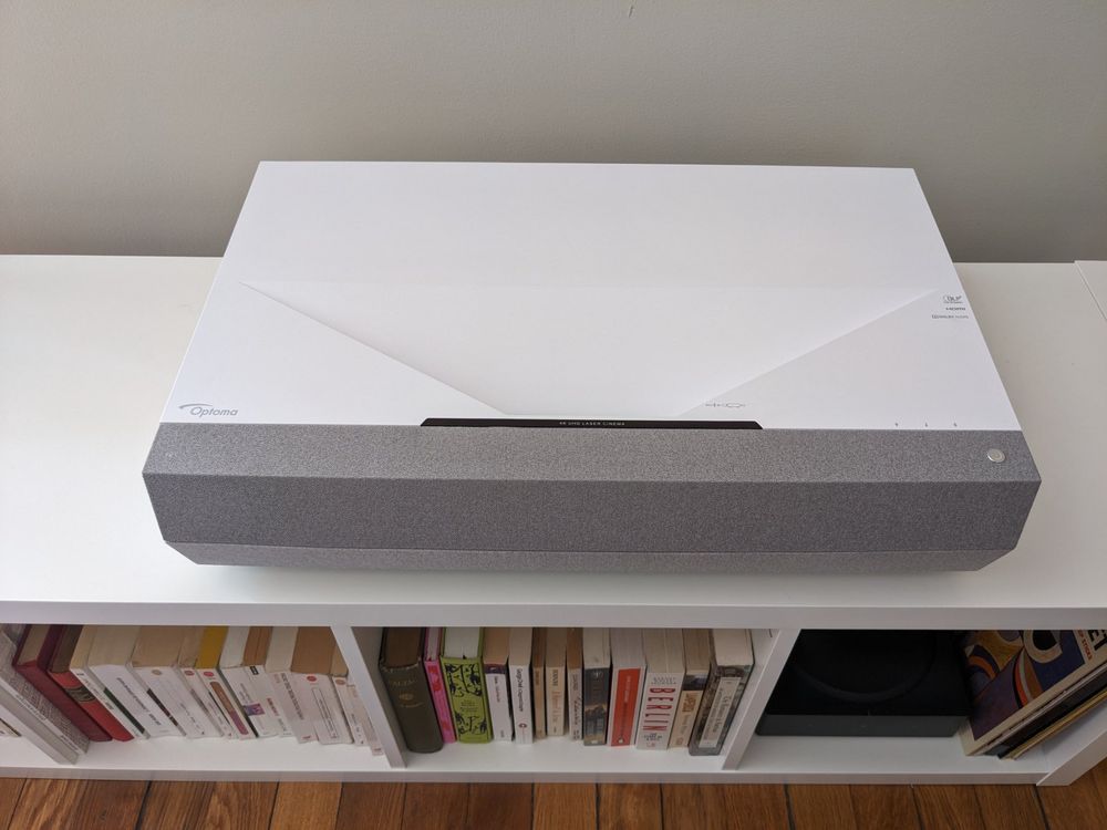 Optoma CinemaX P2 4K UST Projector Kaufen auf Ricardo