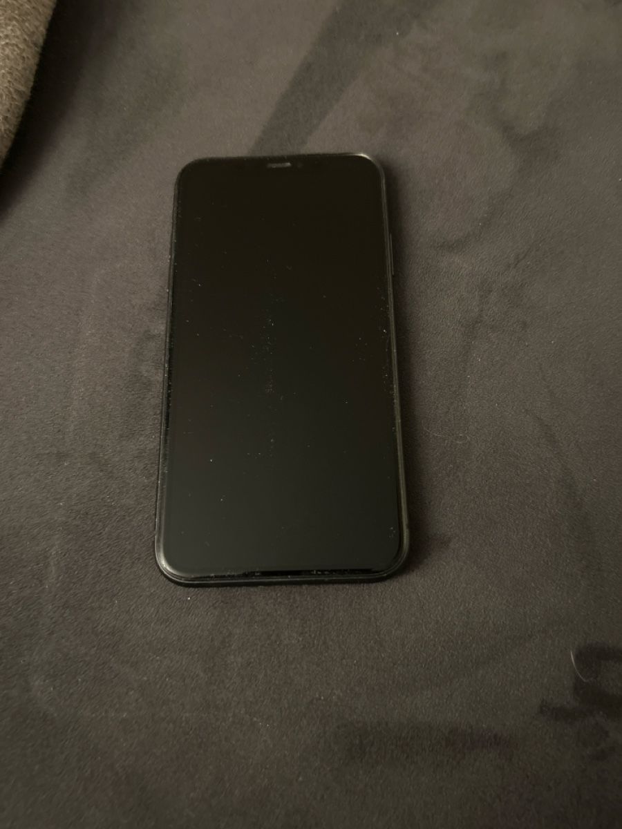 Apple Telefoni cellulari / Smartphones: Iphone 11 128 GB schwarz – Usato da Fischbach- Göslikon venduto da Rommel 1