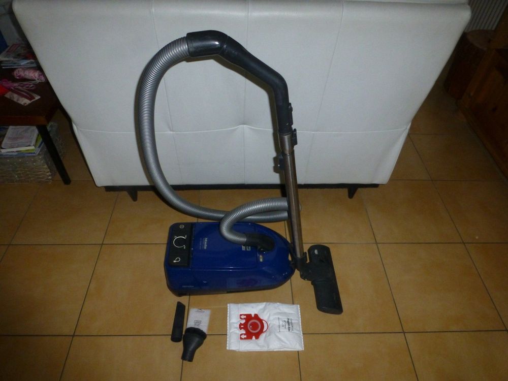 Staubsauger Miele S 251 i Air Clean Plus Acheter sur Ricardo