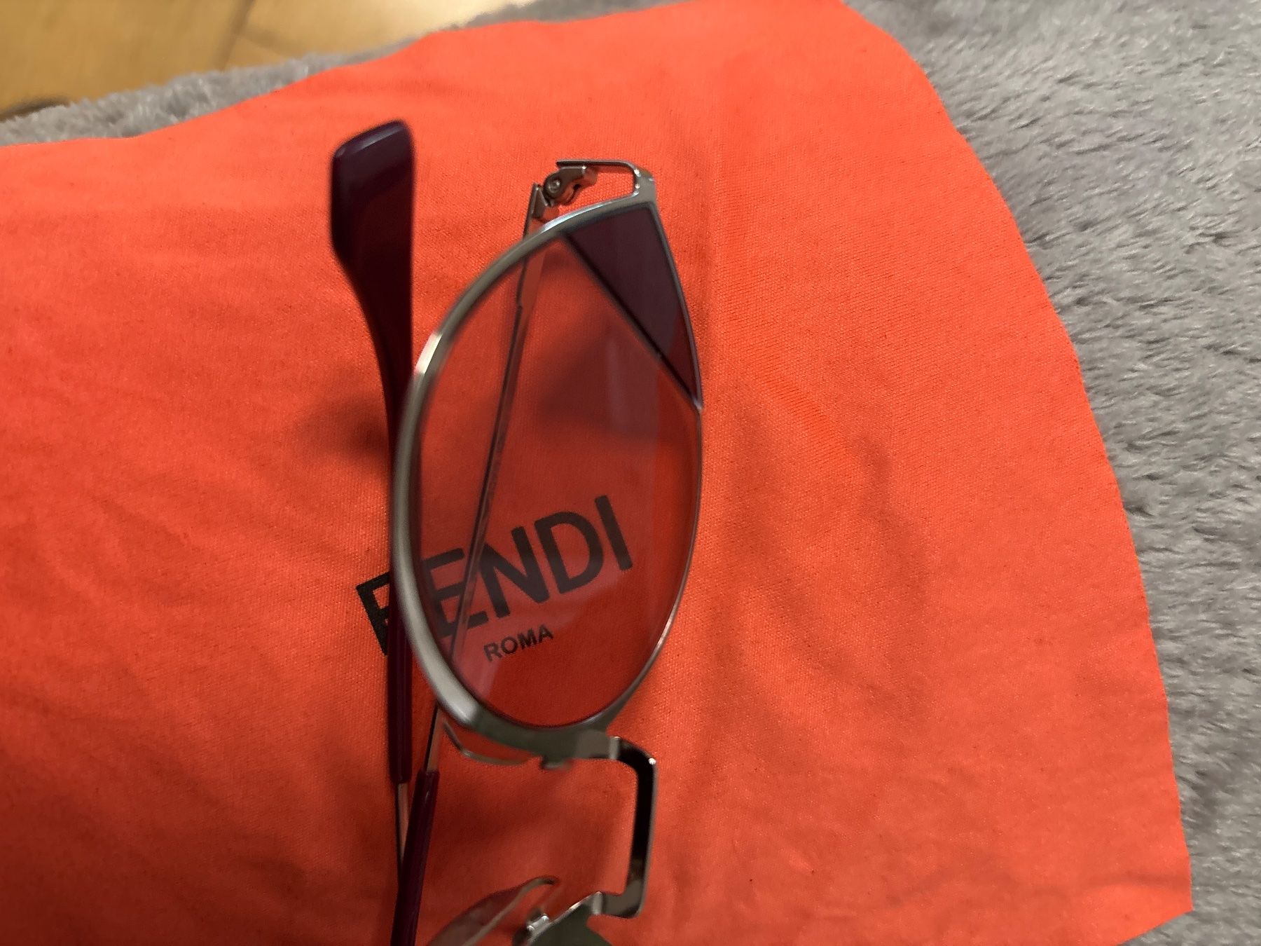 Fendi Occhiali & Lenti: Fendi Sonnenbrille – Usato da Basel venduto da oe3 5