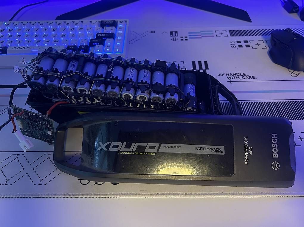 Bosch Batterie: Bosch PowerPack 400 E-Bike Akku – Usato da Sempach venduto da KevinT.
