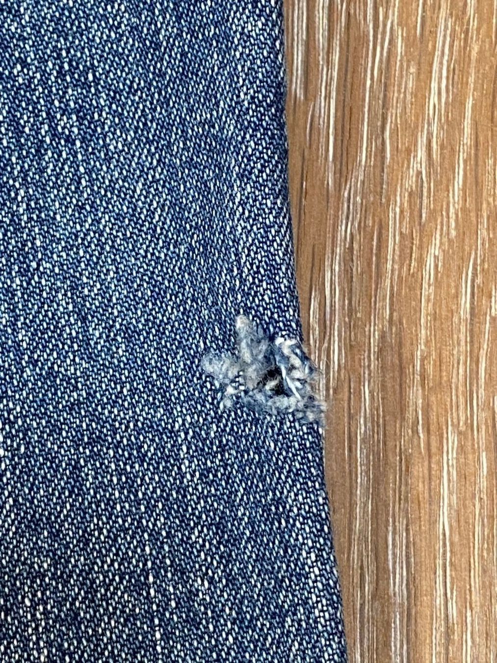 Gap Jeans: Beau blue jeans Gap US4/XS – Defekt aus Grund b. Gstaad von PlageNeige 4