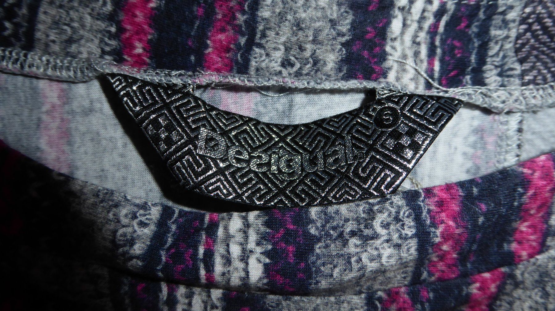 Desigual Kleider: Kleid Gr S Desigual" – Gebraucht aus Sargans von Benziner 1