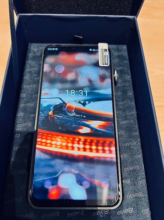 iBasso Lettore multimediale portatile: iBasso DX320 État quasi neuf – Usato da Founex venduto da David76 2