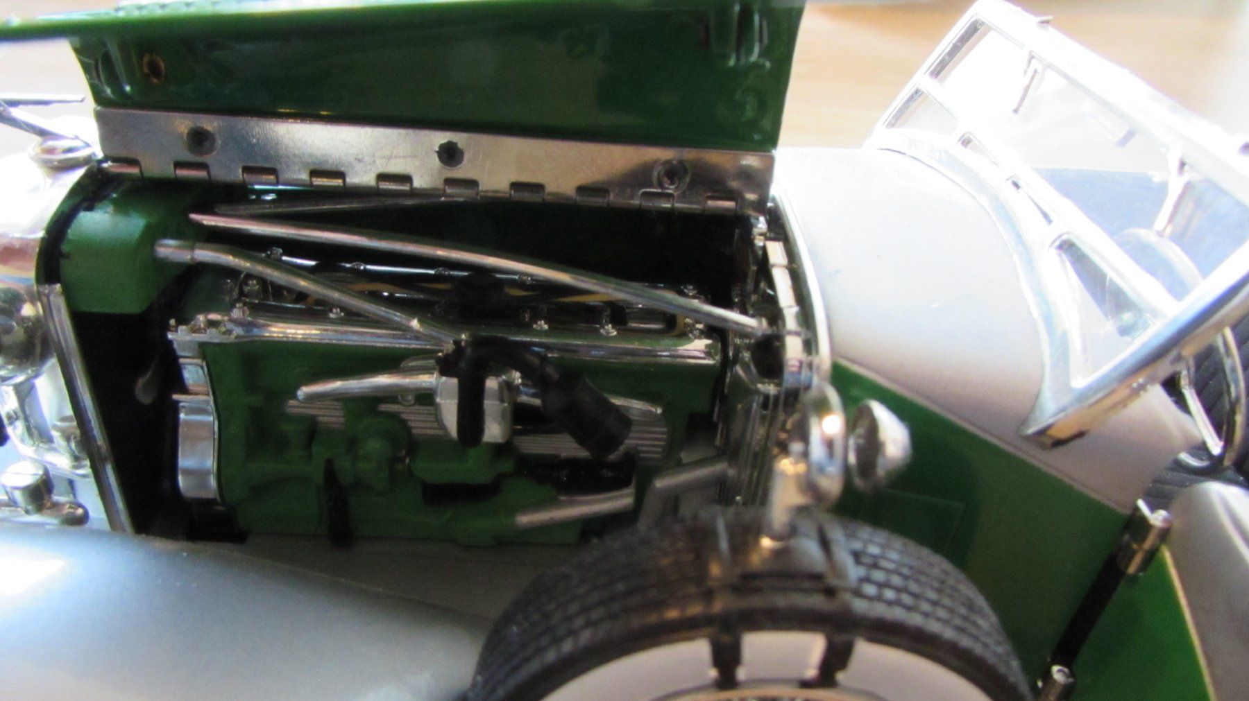 Modellini d'auto: Alte Auto-Modelle:1934 Duesenberg & Ford V8 1934 – Usato da Weesen venduto da Travelersplace 5