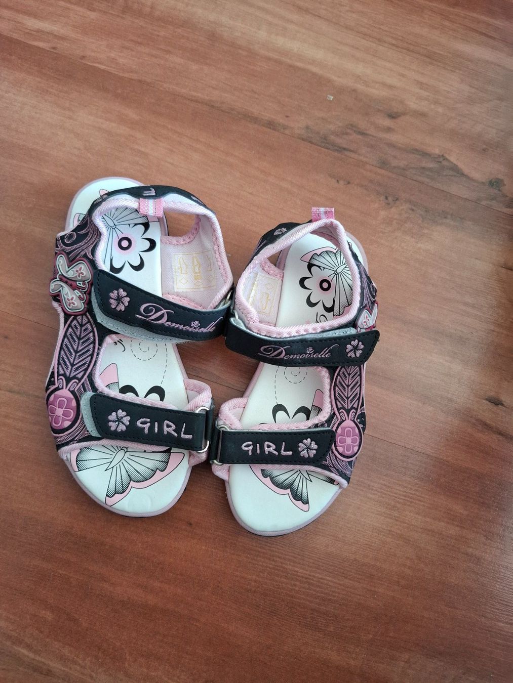 Scarpe per ragazze: Sandalen Gr. 31 NEU – Nuovo (secondo la descrizione) da Roggwil BE venduto da Konda