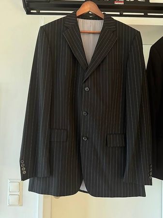 Hugo Boss Anzug mit Nadelstreifen Gr. 102