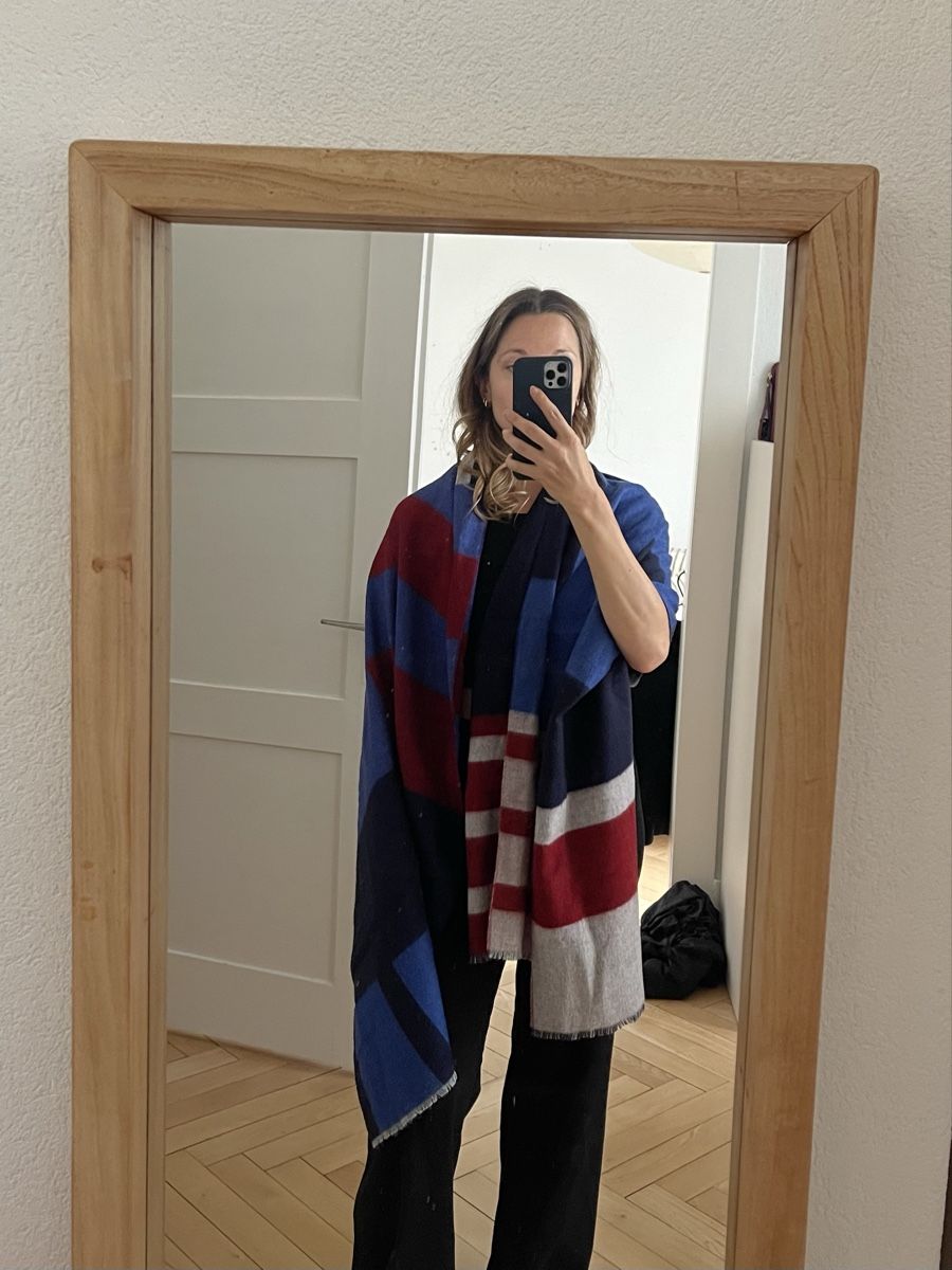 Tommy Hilfiger Foulard & Sciarpe: Tommy Hilfiger Schal Rot/Blau – Nuovo (secondo la descrizione) da Zürich venduto da flo_8x2x 3