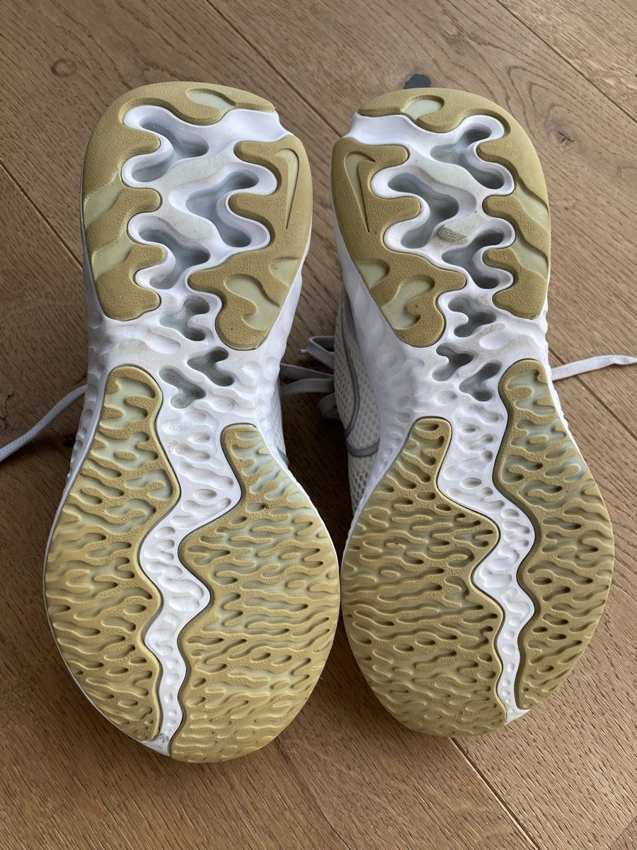 Nike Scarpe da donna: Nike Hallenturnschuh – Usato da Watt venduto da yaelD 4