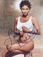 == ACHTUNG == ORIGIN. AUTOGRAMM VON HALLE BERRY !