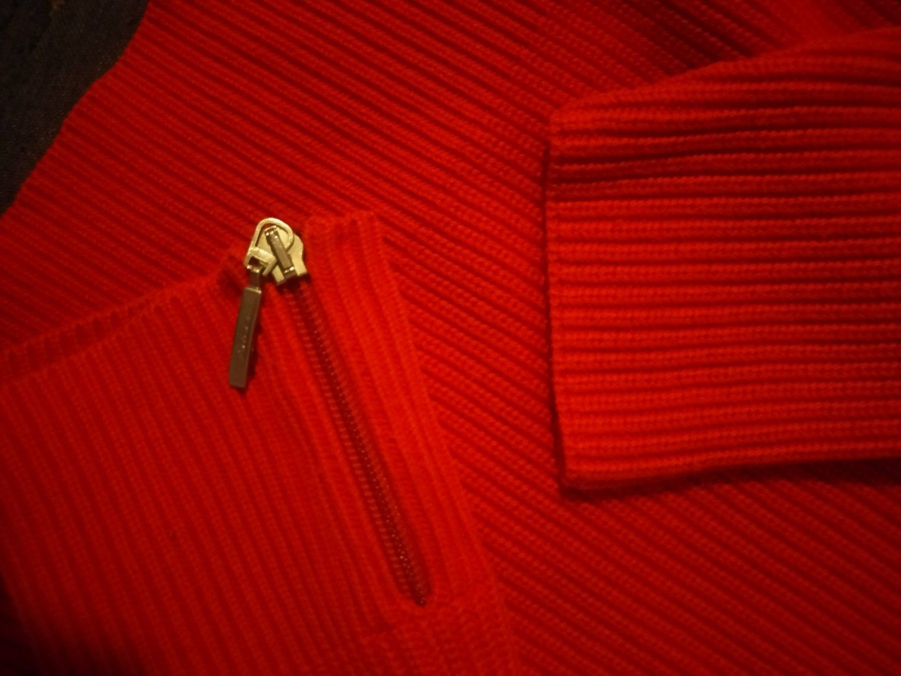 Faber Maglioni & Felpe: Roter Strickpullover von Faber Grösse M – Usato da Tägerig venduto da mikky02 3