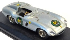 1:43 Ferrari 750 Sondermodell