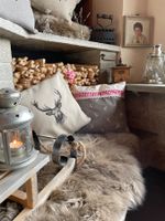 Dekokissen Hirsch beige mit Füllkissen
