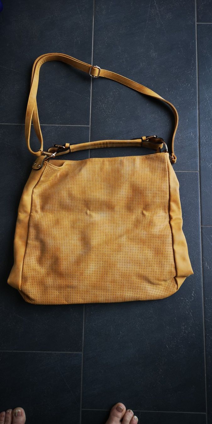 Borse da donna: Handtasche NEU – Nuovo (secondo la descrizione) da Rüti / ZH venduto da Diver40