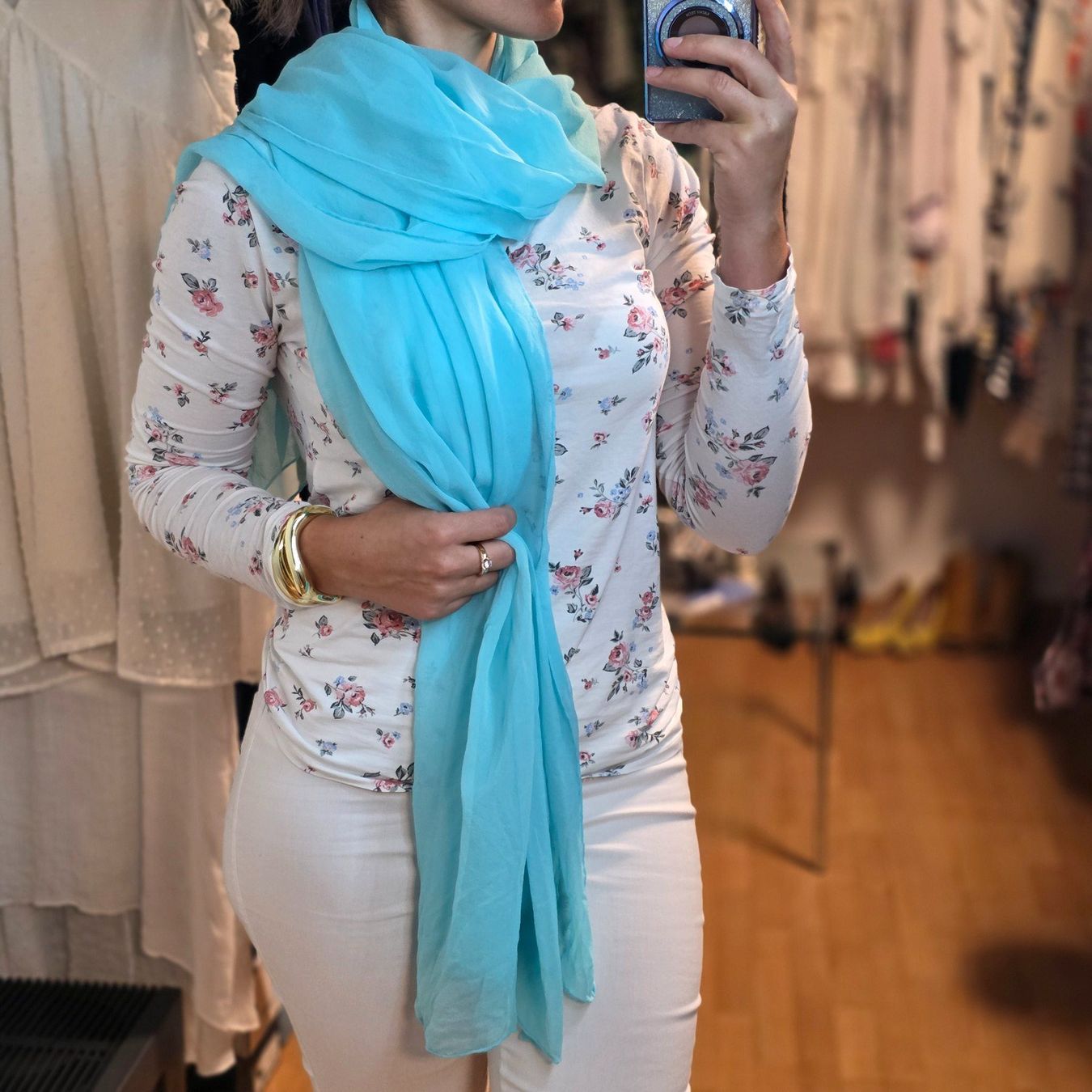 Codello Foulard & Sciarpe: Codello Seidentuch Stola 100% Seide Luxus – Usato da Wald ZH venduto da CapLux 1