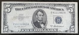 One dollar USA und Five dollars USA