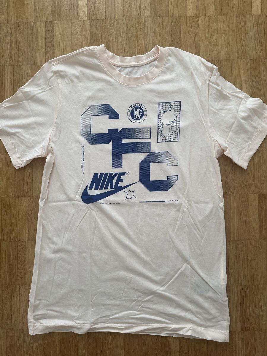 T-shirt: FC Chelsea Fanshirt – Usato da Niedergösgen venduto da Abrek9