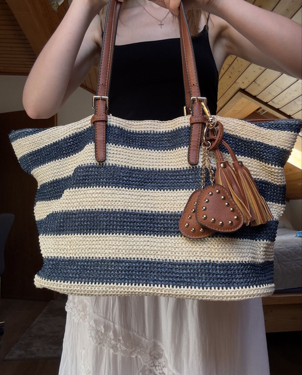 Borse da donna: Sac cabas style marin rayé bleu et beige – Usato da Vuippens venduto da Anna_as 1