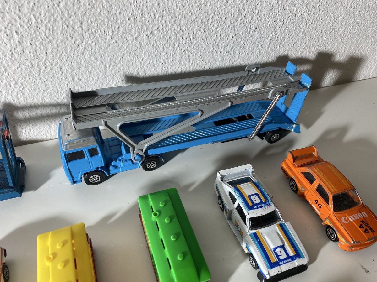 Corgi Toys Modellini d'auto: 40 corgi Autos – Usato da Winterthur venduto da ben_9vxx 2