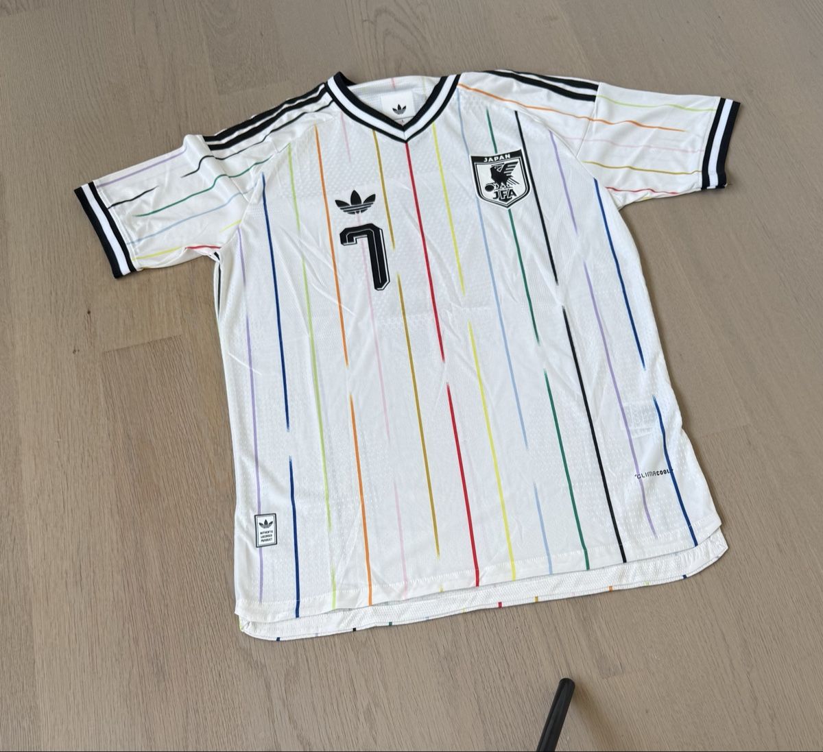 Adidas Maillots de corps & Pantalons: Japan Trikot Gr. L – D'occasion à Allschwil par lor_6cgq