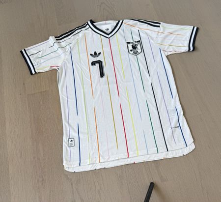 Japan Trikot Gr. L