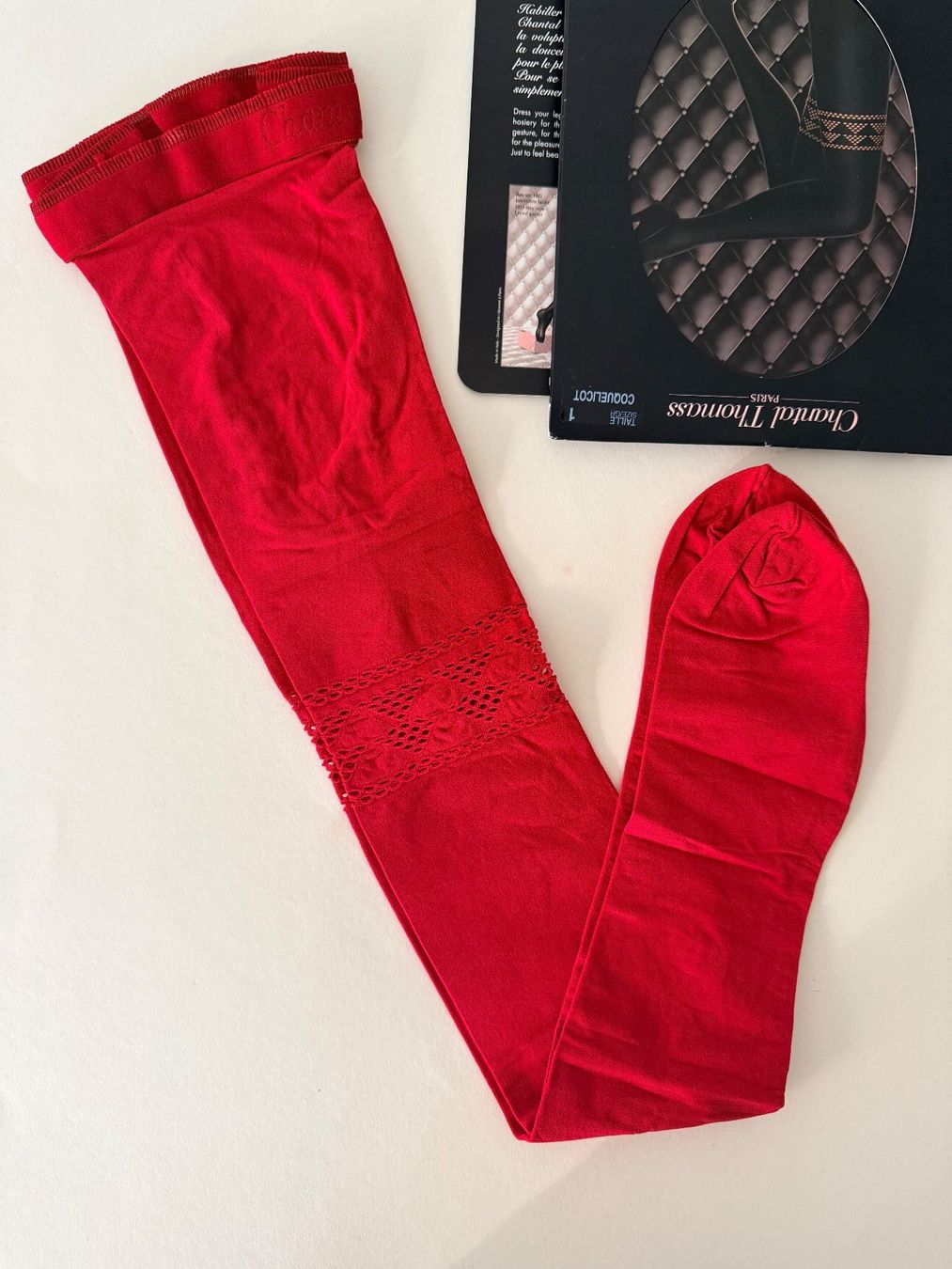 Strümpfe & Strumpfhosen: CHANTAL THOMASS, Strumpfhose Grösse 1, Farbe Rot – Neu und originalverpackt aus Rudolfstetten von gst_g7xl 2