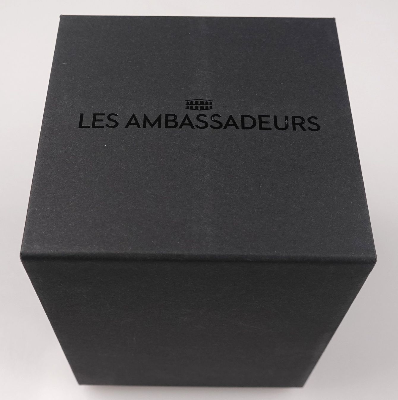 Altri accessori per orologi: Uhrenständer Les Ambassadeurs OVP – Nuovo e nell'imballaggio originale da Rüti ZH venduto da Restwert_Rueti_ZH