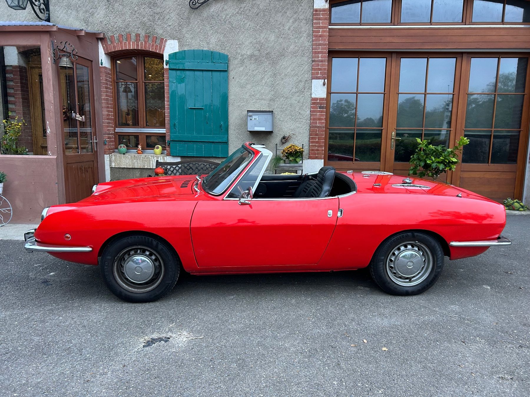 Fiat Automobili: Fiat Spider 850 VÉTÉRAN  1970 – Usato da Bellevue venduto da pth_kq7m 3