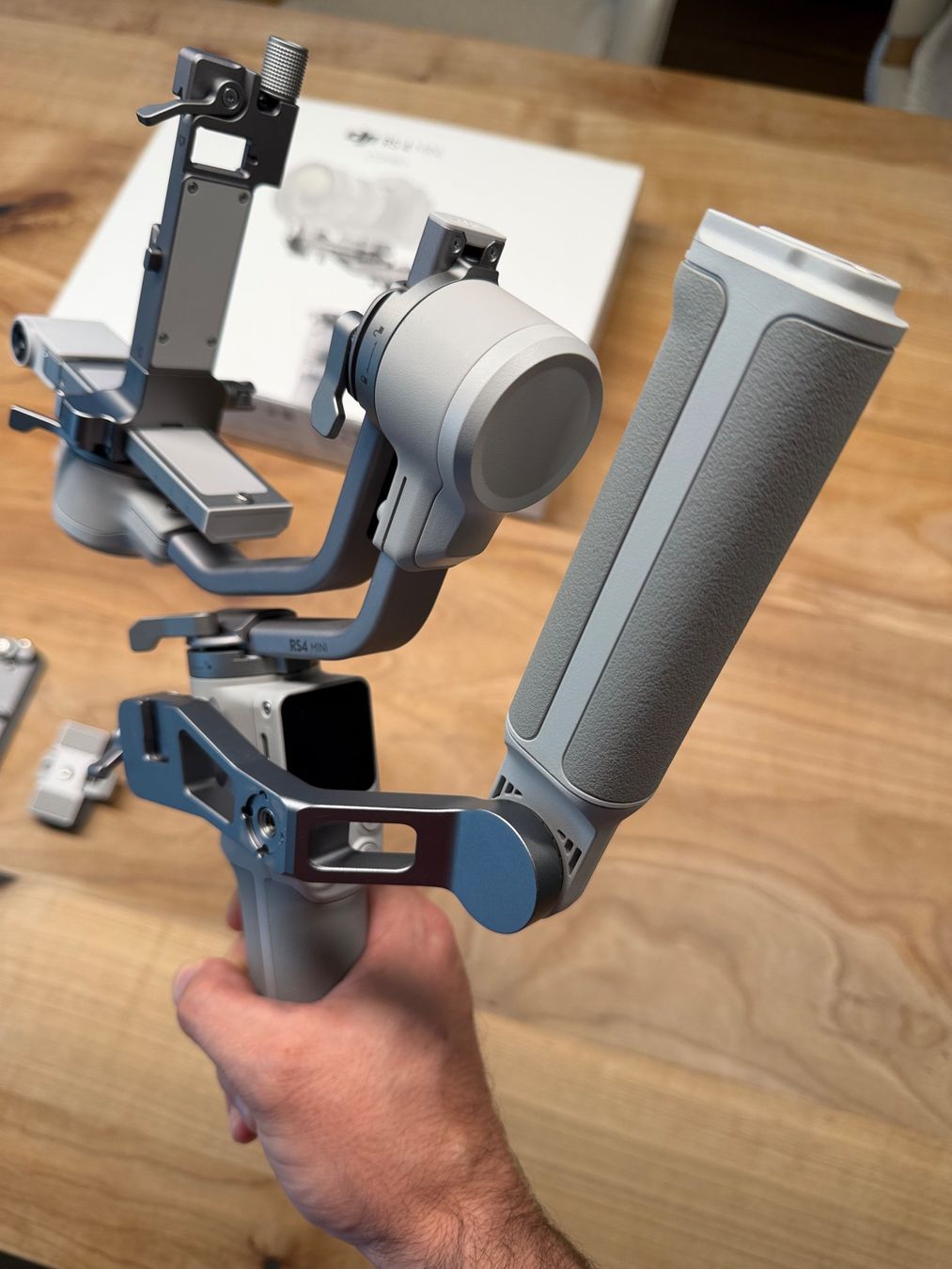 DJI Altri Accessori: DJI RS 4 Mini Combo Gimbal – Usato da Bettlach venduto da simonease 2