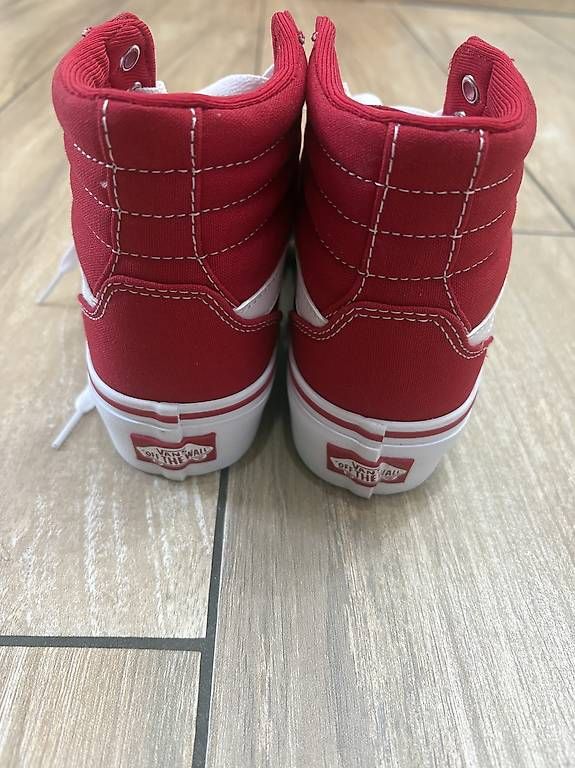 Chaussures hommes: Vans – D'occasion à Schüpfheim par pepper03 1