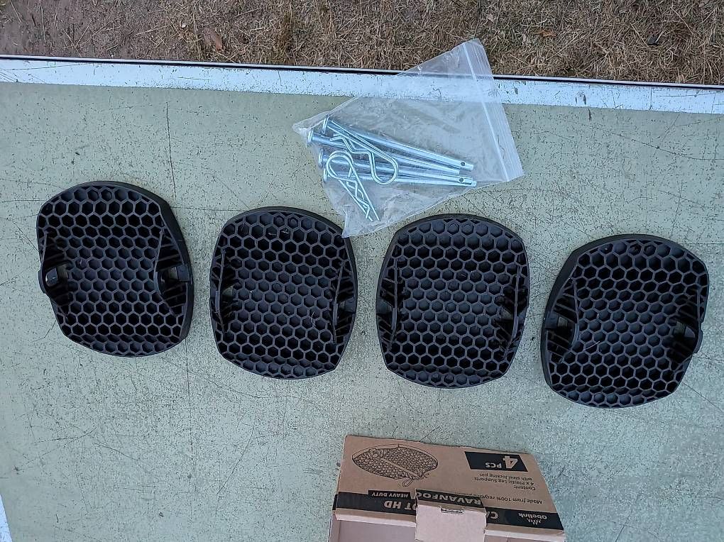 Altri accessori per camping: Caravan Stützplatten von Obelink, NEU! – Nuovo e nell'imballaggio originale da Cham venduto da swingi 2