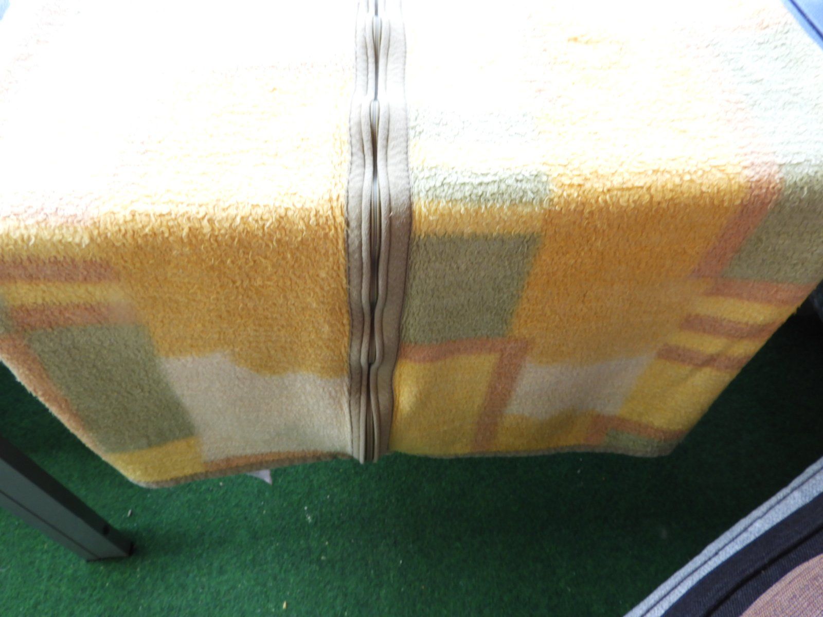 Coperte: DECKE POLYACRYL MIT REISSVERSCHLUSS, I.O, 164 X 134, – Usato da Ettingen venduto da troll-mutter