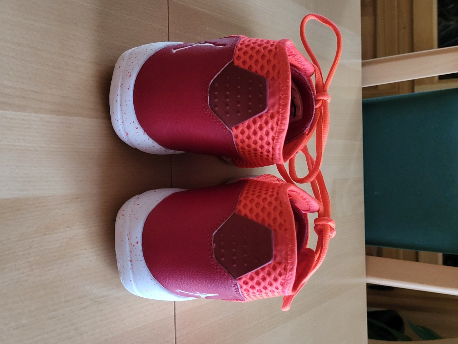 Jordan Schuhe für Jungen: Nike Air Jordan Baskets Gr. 39 – Gebraucht aus Dürrenäsch von DanaW01 2