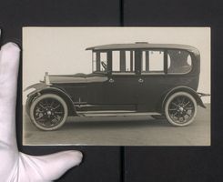 Fotografie Auto Wolseley, Limousine aufg