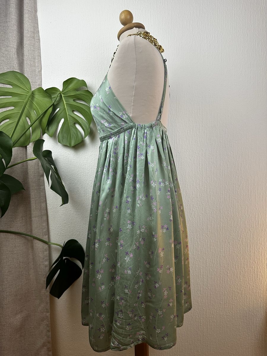 Vestiti: Robe verte à fleurs en soie , taille S  – Nuovo (secondo la descrizione) da Châtelaine venduto da Alexandra.jankowski 3