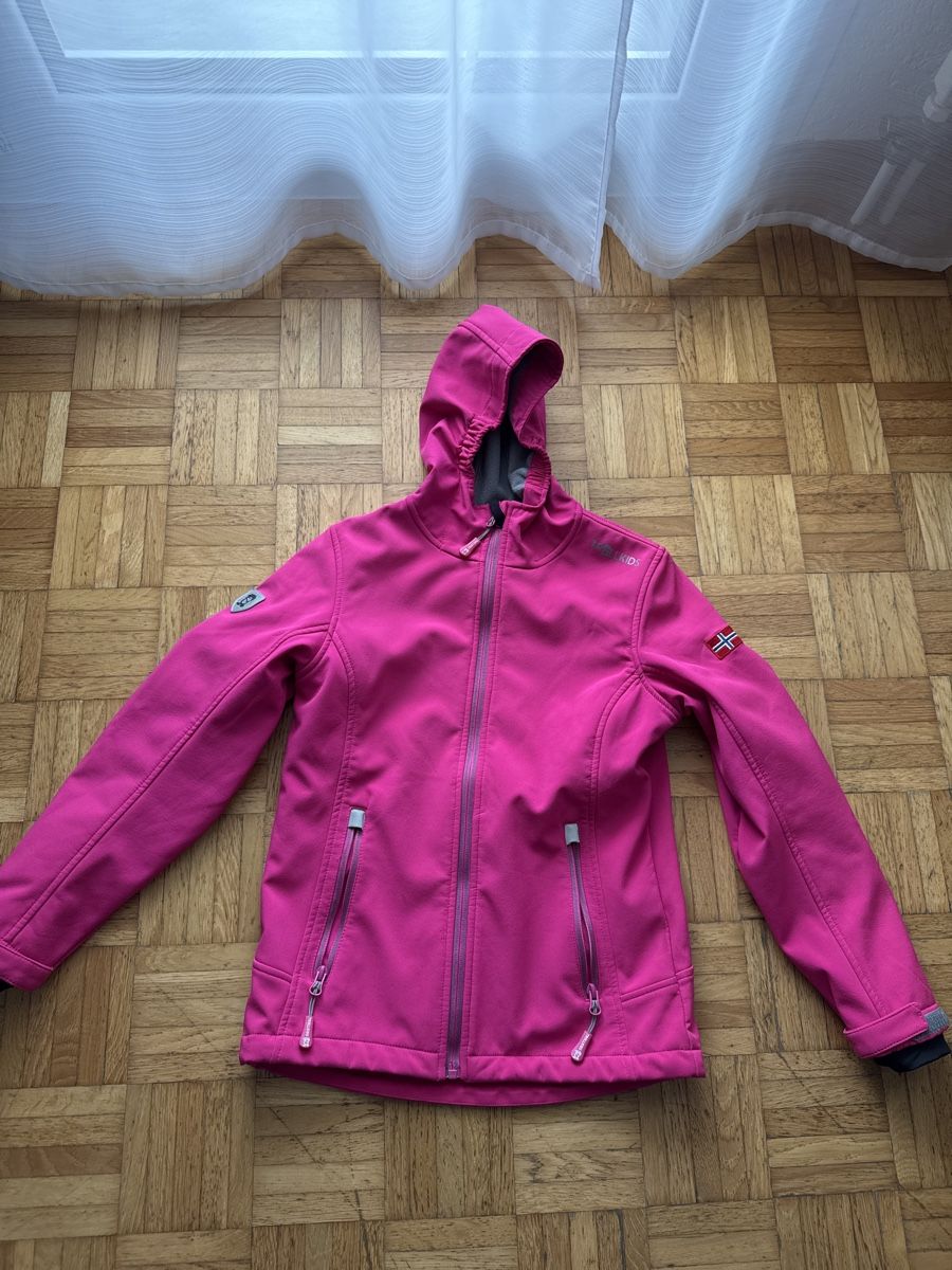 Trollkids Jacken & Mäntel: Softshelljacke 152 – Gebraucht aus Schmerikon von BiancaM03