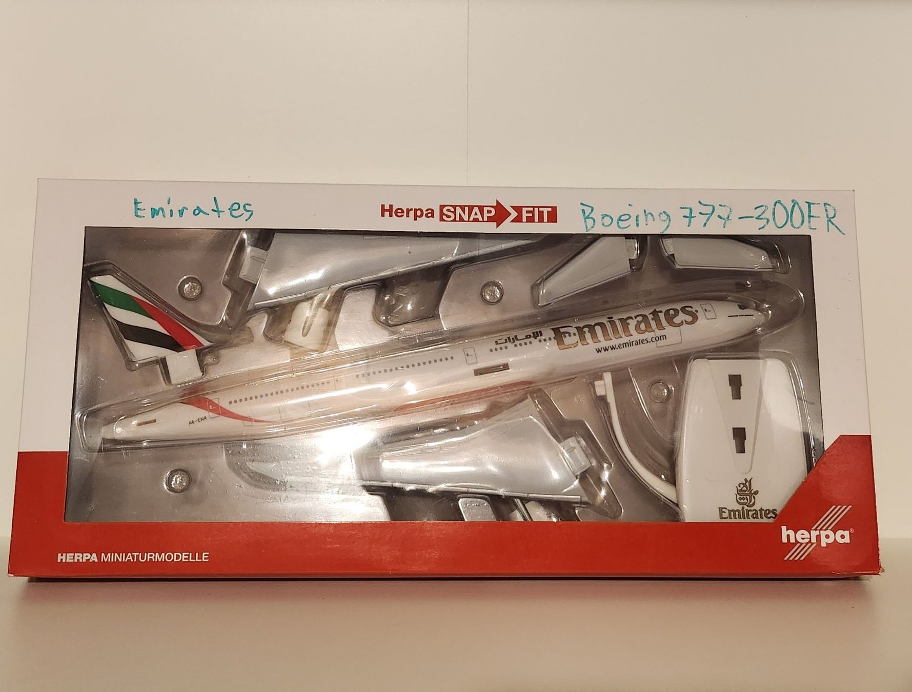 Herpa Kit di modellismo & Modellini statici: Herpa Emirates Boeing 777-300ER – Nuovo (secondo la descrizione) da Wittenwil venduto da ced_q8j7 4