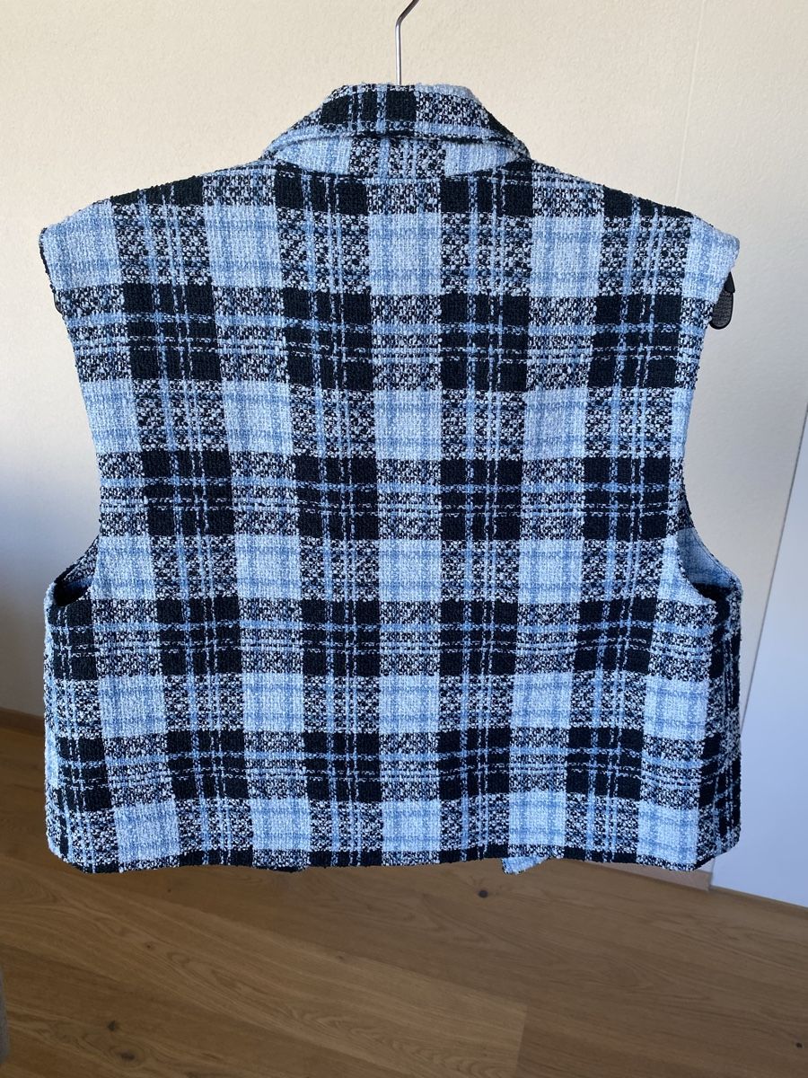 H&M Gilets & Westen: Weste – Neu (gemäss Beschreibung) aus Kloten von Beatriz650 1
