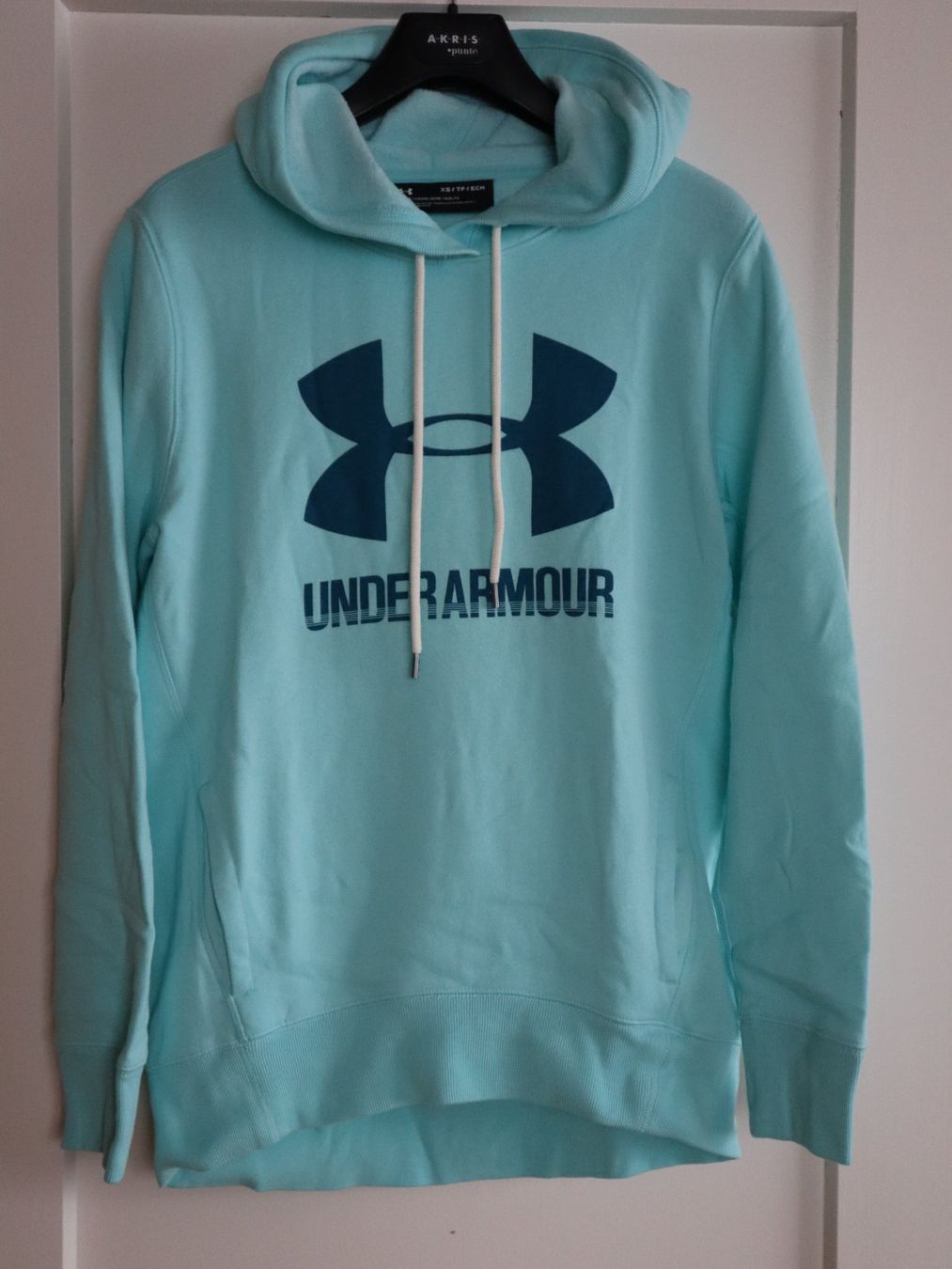 Under Armour Maglioni & Felpe: Hoddie / Pullover, Under Armor, Gr. XS / S, Neu – Nuovo (secondo la descrizione) da Wattwil venduto da diamant1