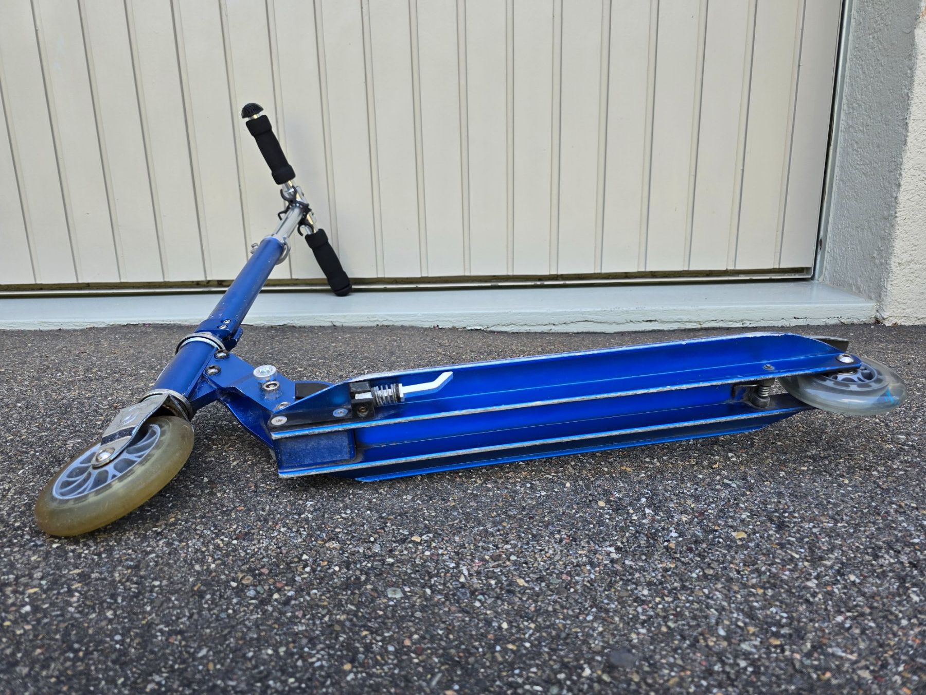 Micro Kickboard: Micro Scooter blau – Usato da Wil SG venduto da ChKo12 2