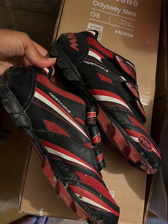 Herrenschuhe: chaussures velo pointure 41-42 – Gebraucht aus Penthalaz von Brunogtr35 4