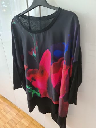 Damen Pullover Phase Eight schwarz Blumenprint onesize top
