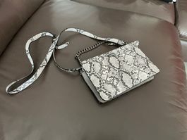 Victoria's Secret Handtasche, Schlangenmuster, Top Zustand
