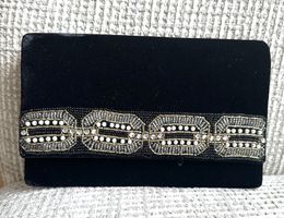 🟢 Pochette soirée vintage 1990 velours noir Tasche Clutch