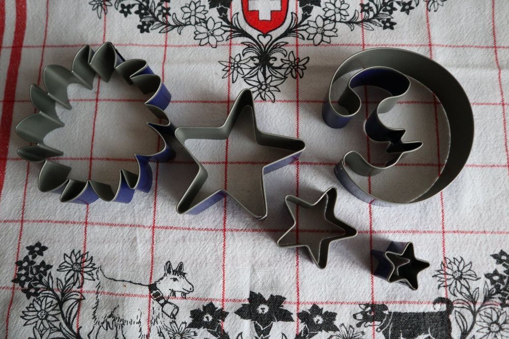 4 Mond-Ausstechformen Set – Inkl. Stern, Wolke, Mond, Sonne, Aus Edelstahl