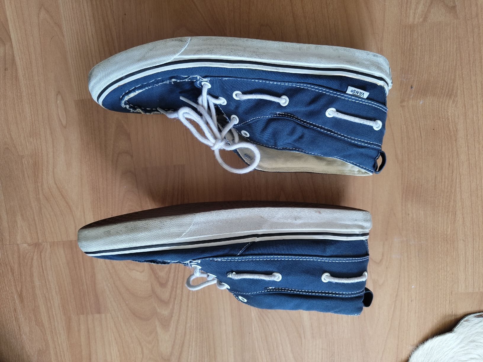 Vans Herrenschuhe: VANS in tela MID US 12 – Gebraucht aus Biasca von val_camo93 2