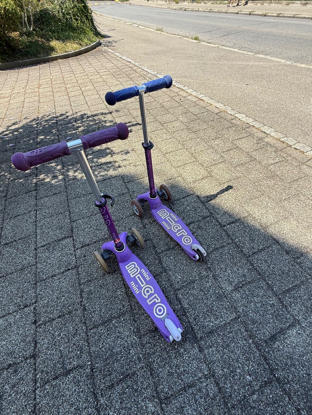 Micro Fahrzeuge für Kinder: 1xMini Micro Roller lila guter Zustand – Gebraucht aus Rorschach von Wjack 2