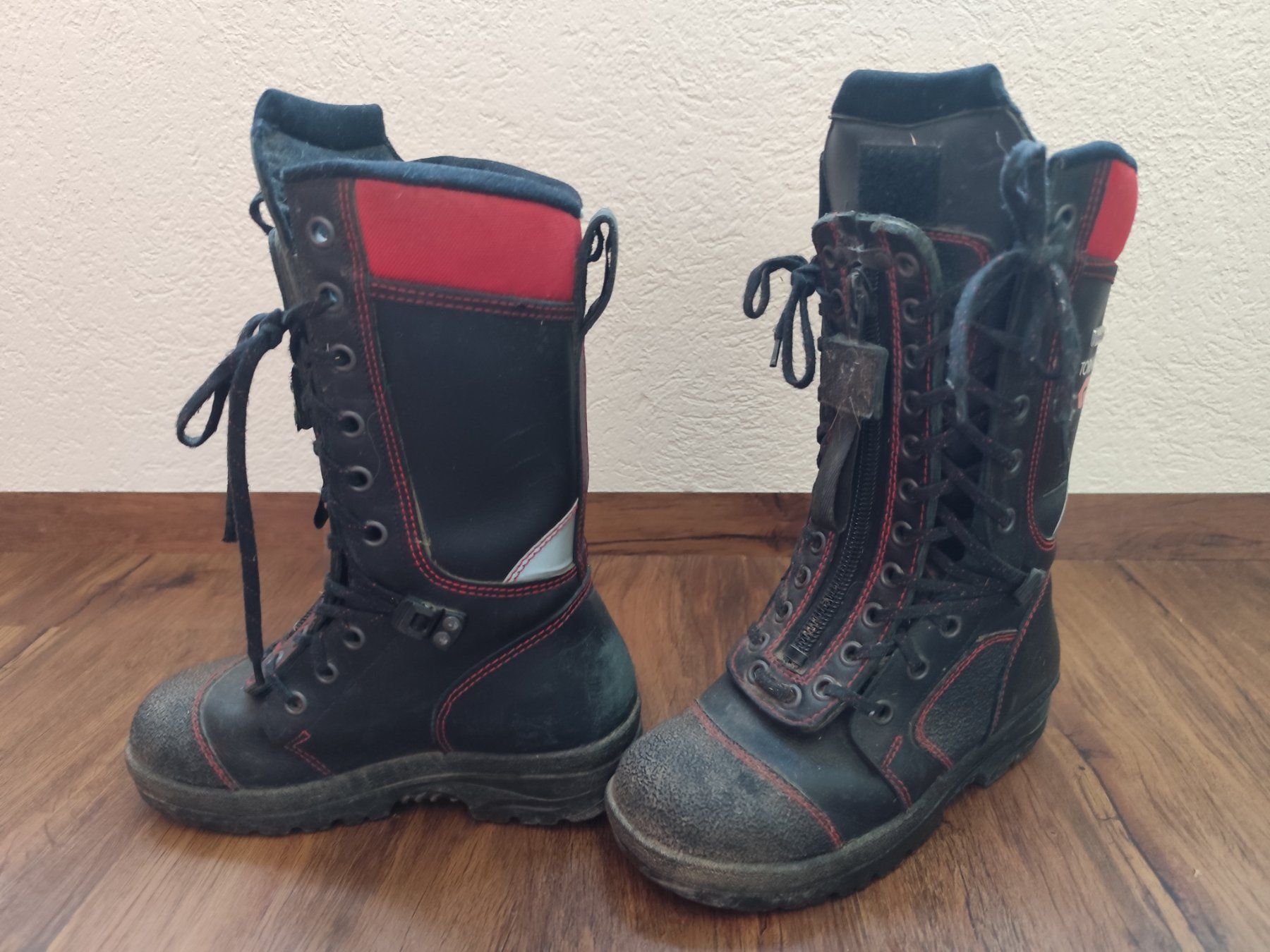 Scarpe da uomo: Feuerwehrstiefel Tornado – Usato da Erlinsbach SO venduto da Uloa1